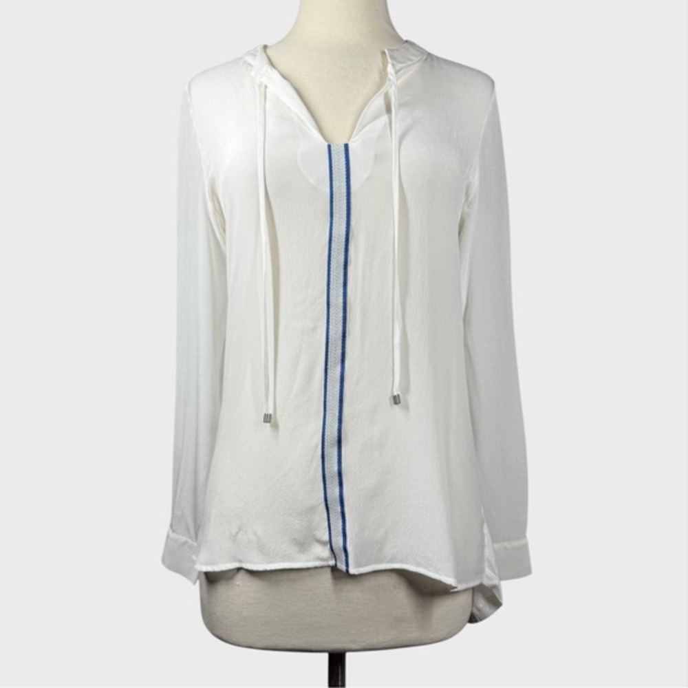 AMS pure - Barcelona, Spain SZ Small/Medium long sleeve white top